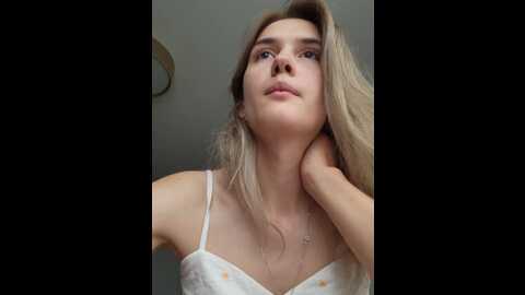 tutti_h @ bongacams on 20230827