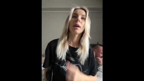 vik1one1 @ bongacams on 20230828