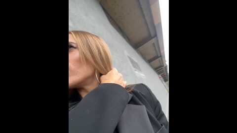 blondinochkaa @ bongacams on 20230829