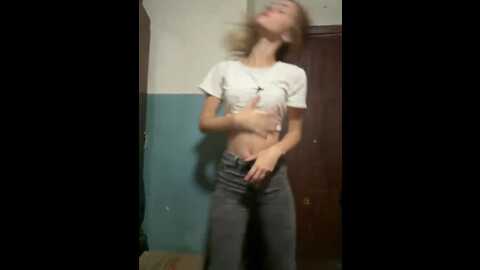 _molly_mae_ @ bongacams on 20230904