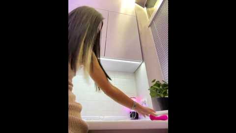 sweetkira25 @ bongacams on 20230905
