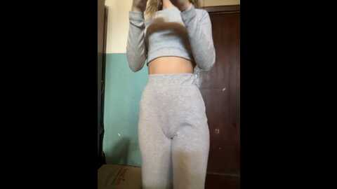 _molly_mae_ @ bongacams on 20230906