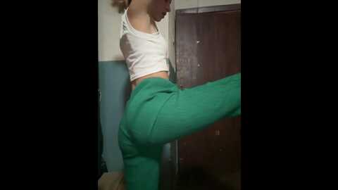 _molly_mae_ @ bongacams on 20230910