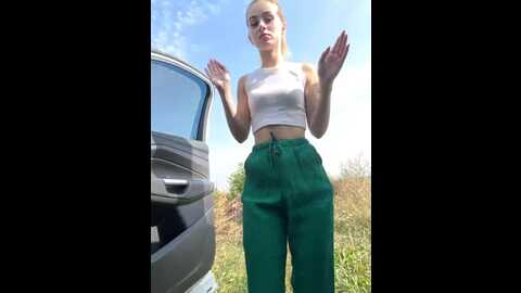 _molly_mae_ @ bongacams on 20230911
