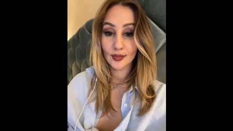 wowliliwow @ bongacams on 20230917