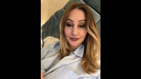 wowliliwow @ bongacams on 20230917