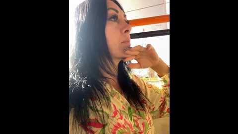 karolinamilf @ bongacams on 20230921