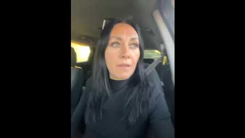 karolinamilf @ bongacams on 20230926