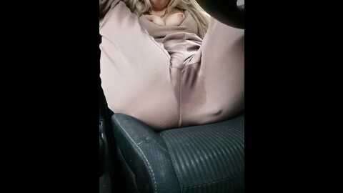 milamilf @ bongacams on 20230926