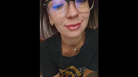 aureliyxxx @ bongacams on 20231002