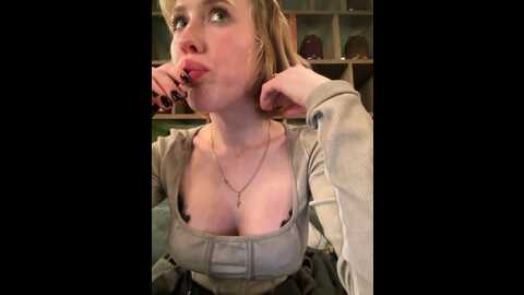 likachkaa @ bongacams on 20231006