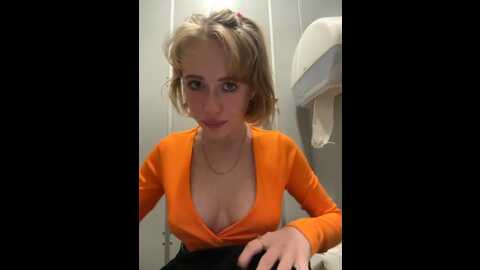 likachkaa @ bongacams on 20231009