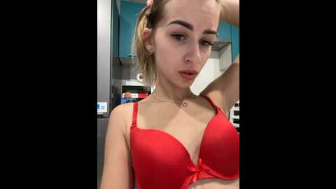 _molly_mae_ @ bongacams on 20231011