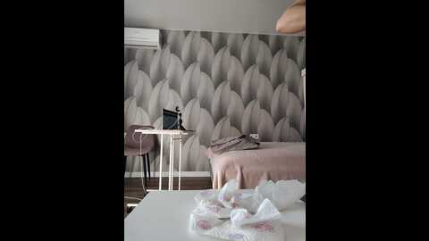 madina3 @ bongacams on 20231011