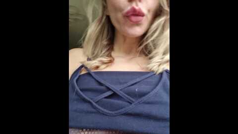 8sos8 @ bongacams on 20231013