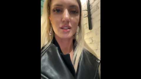 sexparaa @ bongacams on 20231014