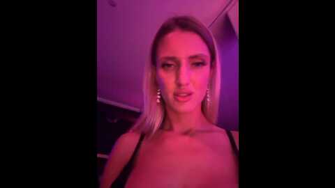 sexparaa @ bongacams on 20231022