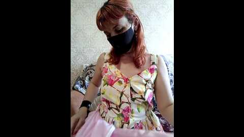 red_fox_olya @ bongacams on 20231025