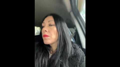 karolinamilf @ bongacams on 20231027