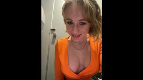 likachkaa @ bongacams on 20231112