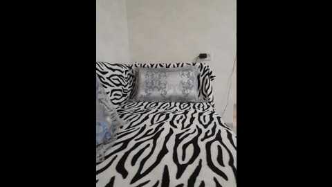 mery8poppins @ bongacams on 20231112