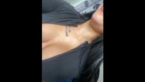 vikikiss @ bongacams on 20231115