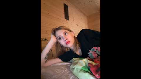 angelll3 @ bongacams on 20231117