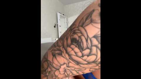 vikikiss @ bongacams on 20231119