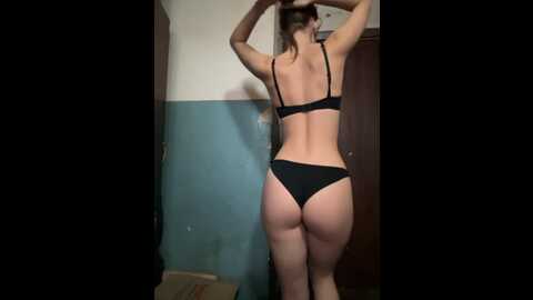 _molly_mae_ @ bongacams on 20231120