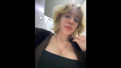 likachkaa @ bongacams on 20231126