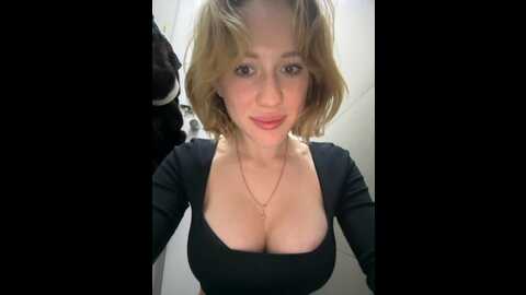 likachkaa @ bongacams on 20231127