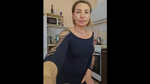 editamilf @ bongacams on 20231203
