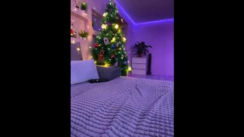 mialiahot @ bongacams on 20231203