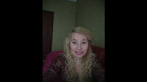 your_mila @ bongacams on 20231203