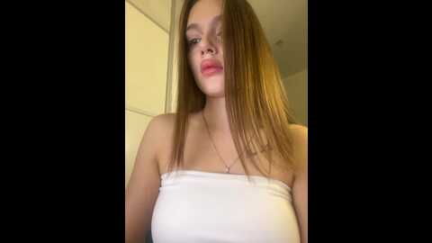 auroraangel @ bongacams on 20231206