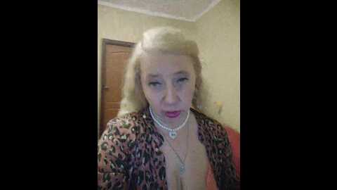 your_mila @ bongacams on 20231209