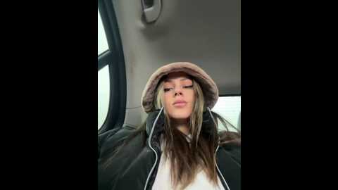 shawty420 @ bongacams on 20231214