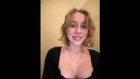 likachkaa @ bongacams on 20231225