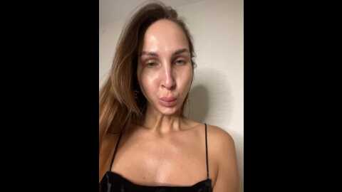 hothoneybabe @ bongacams on 20240101
