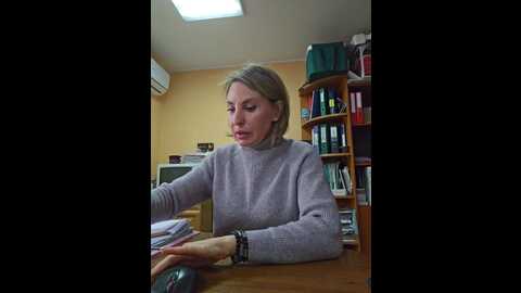 editamilf @ bongacams on 20240104