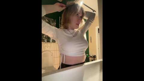 likachkaa @ bongacams on 20240109