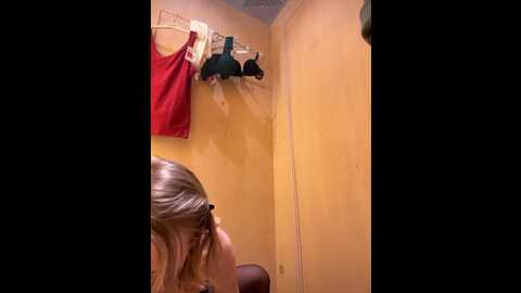 likachkaa @ bongacams on 20240112