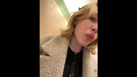 likachkaa @ bongacams on 20240117