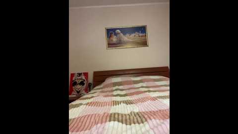 peach__alice @ bongacams on 20240925