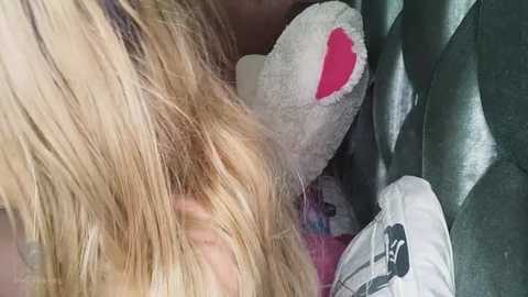 mia_yuyin30