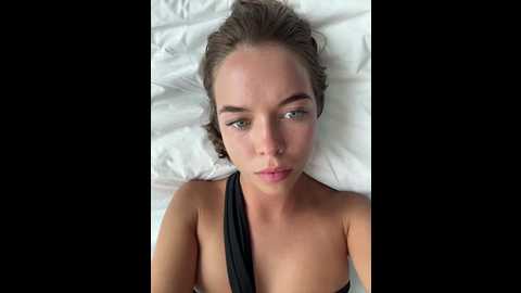 _alessandra @ bongacams on 20241011