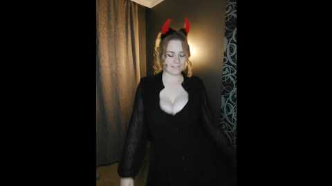 yourwitcher @ bongacams on 20241011