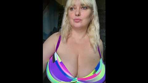 janna37 @ bongacams on 20241013