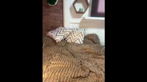 sweetmammy_1 @ bongacams on 20241022