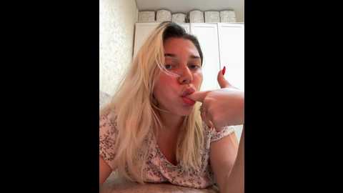 antipidorr @ bongacams on 20241023